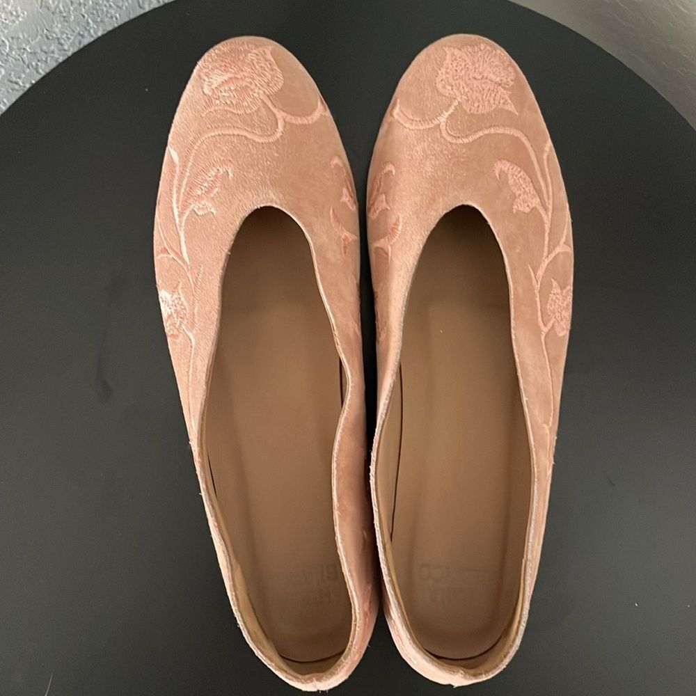 HUMA BLANCO (Anthropologie) Dorotea Rose Pink Suede Embroidered Flats, Size 7 - Picture 6 of 10